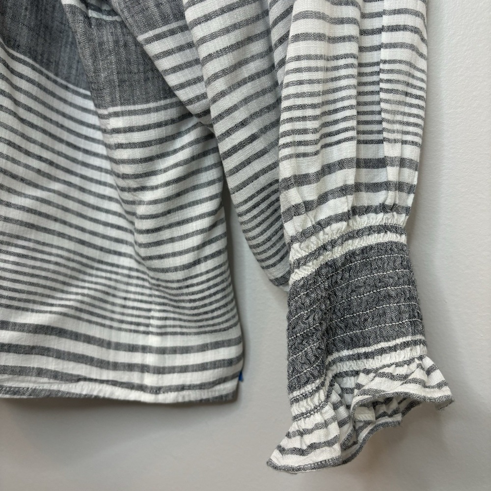Tommy Bahama Small Blouse Gray White Striped Lucia Isle Shirt Top Coastal Flowy - Picture 4 of 9
